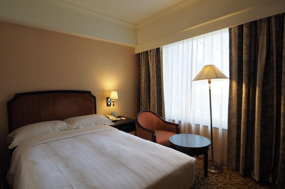 Hotel Kingdom Kaohsiung Extérieur photo