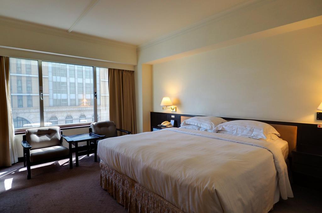 Hotel Kingdom Kaohsiung Extérieur photo