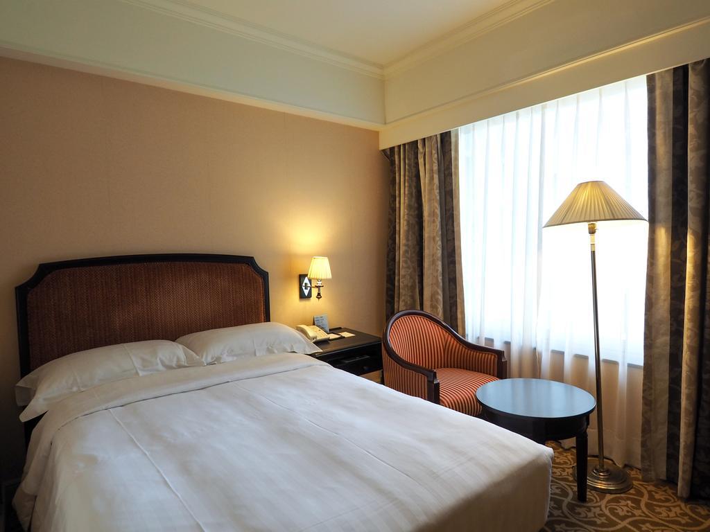 Hotel Kingdom Kaohsiung Extérieur photo