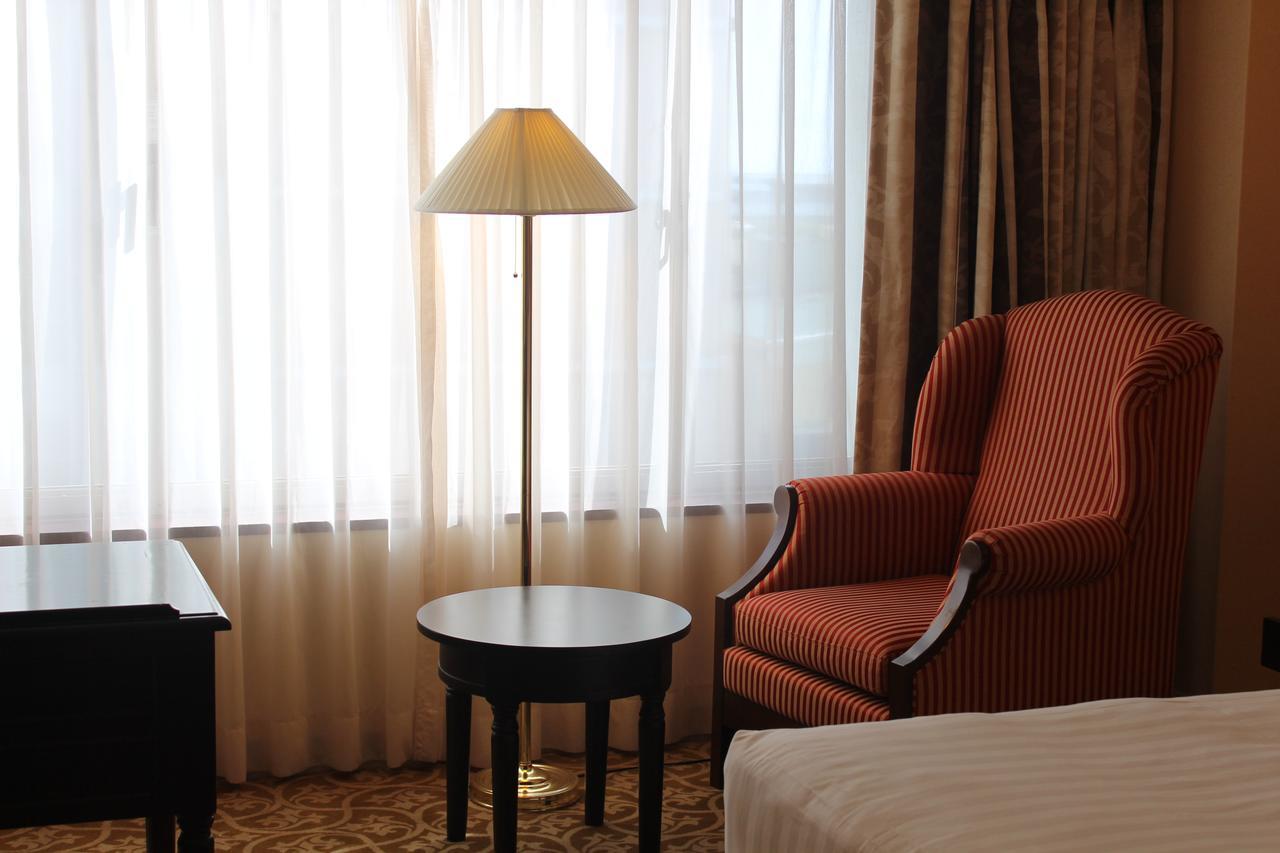 Hotel Kingdom Kaohsiung Extérieur photo