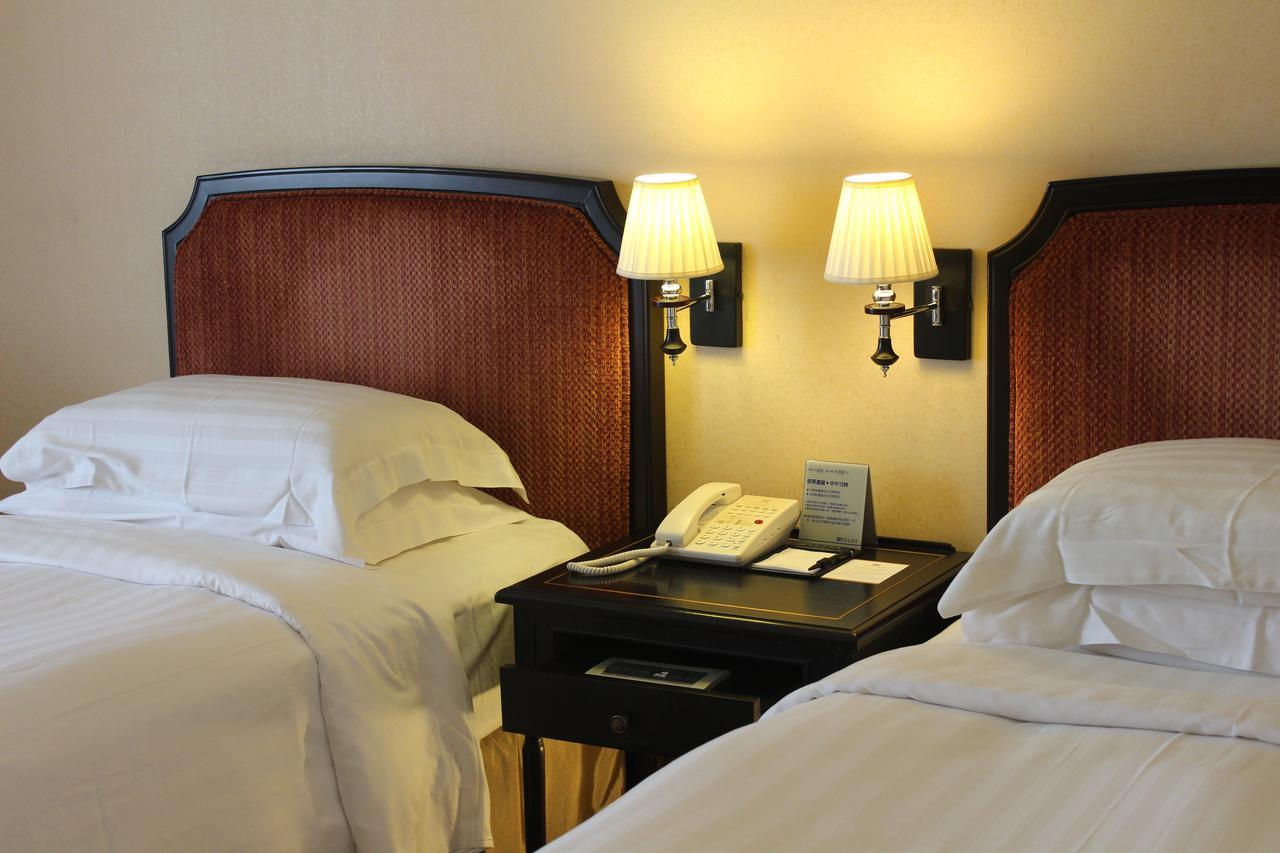 Hotel Kingdom Kaohsiung Chambre photo
