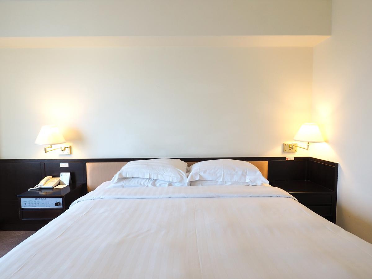 Hotel Kingdom Kaohsiung Extérieur photo